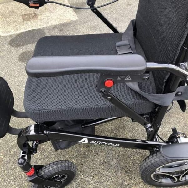 Autofolding powerchair - Image 6